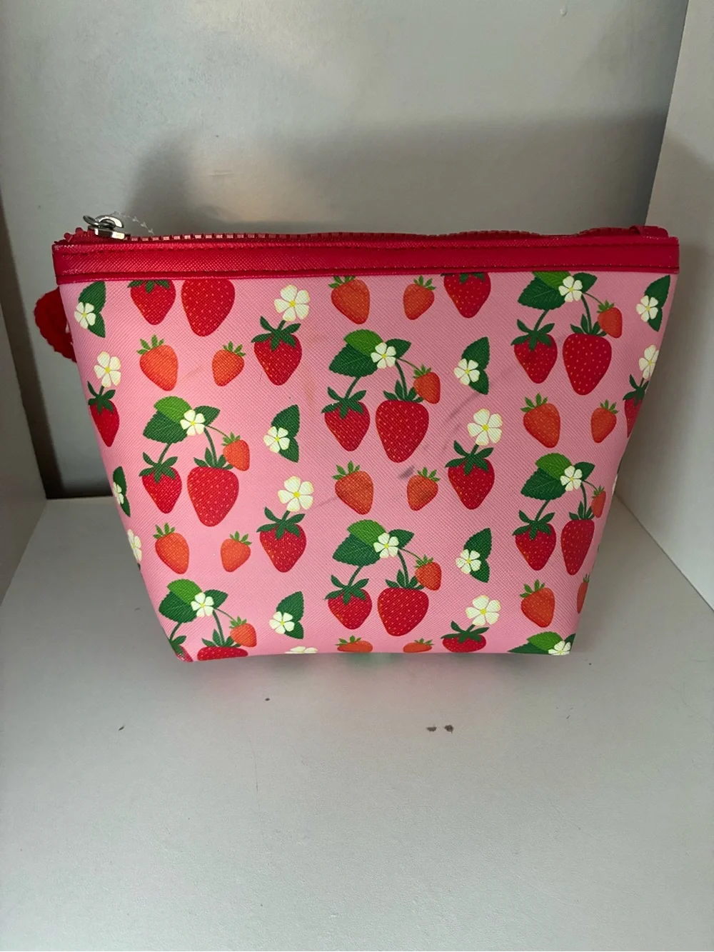 N/A strawberry printed